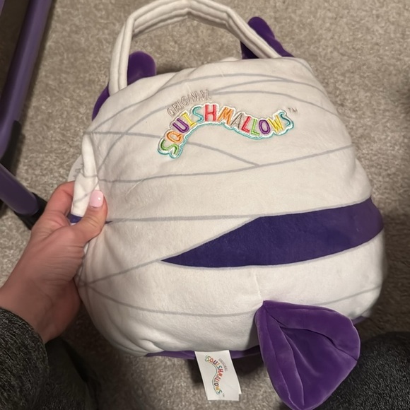 Squishmallows Original Holly Mummy Owl Halloween Treat Pail - Picture 5 of 8